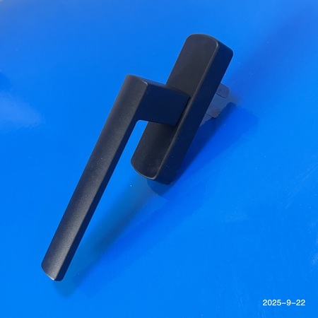 無標(biāo)經(jīng)典Y款機械內(nèi)開單執(zhí)手25叉